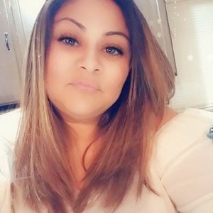 Meet your Posher, Alma